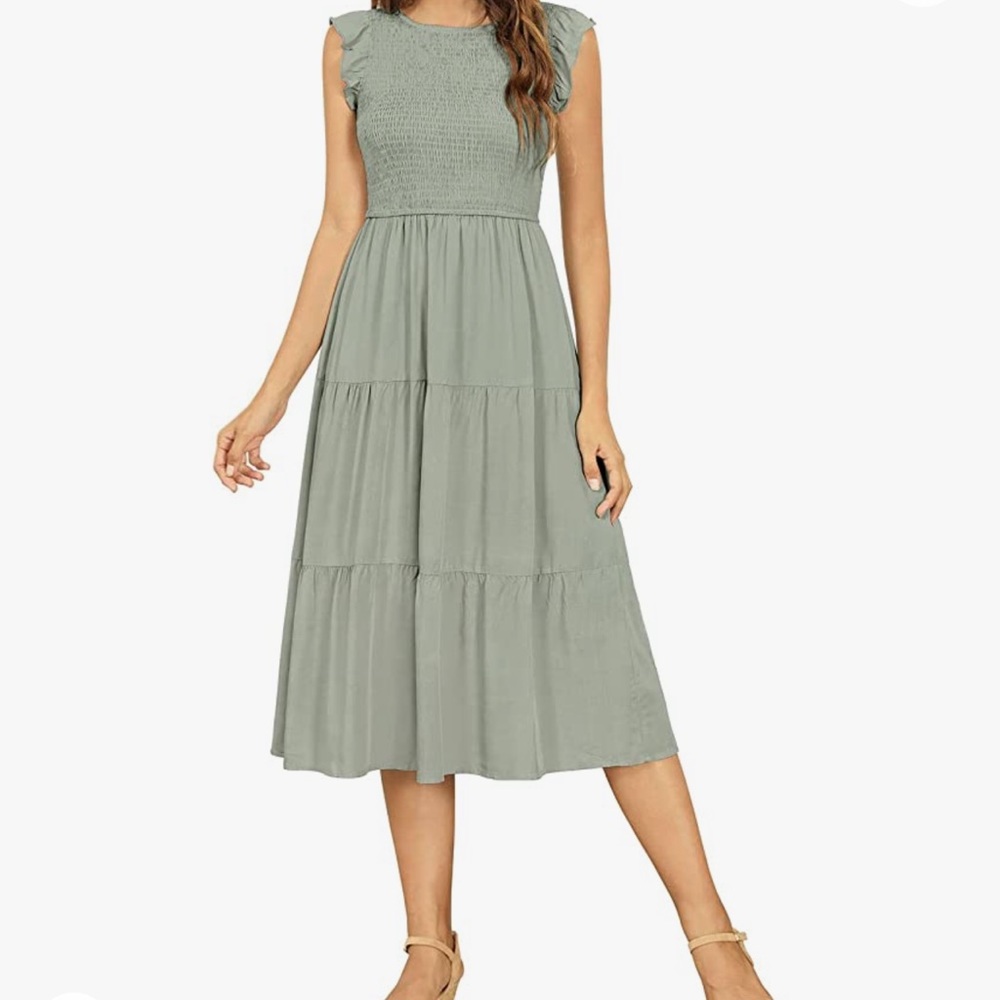 Zattcas Womens Tiered Dress Round Neck Ruffle Cap Sleeve Smocked Midi Dress